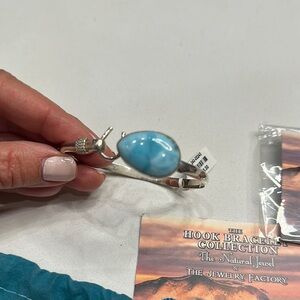 Silver and Blue Stone Bracelet with Elegant Design